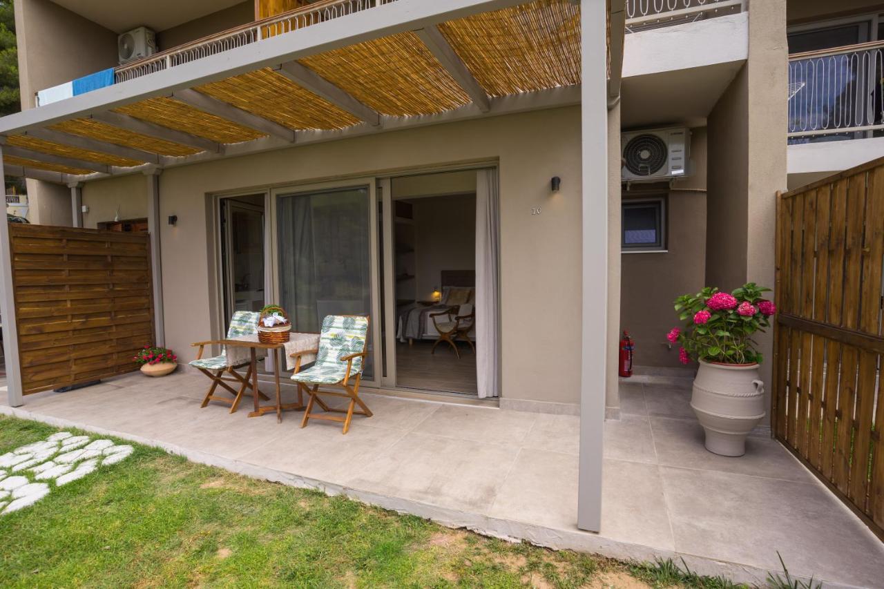 Forest Resort Suites Skiathos Трулос Екстериор снимка