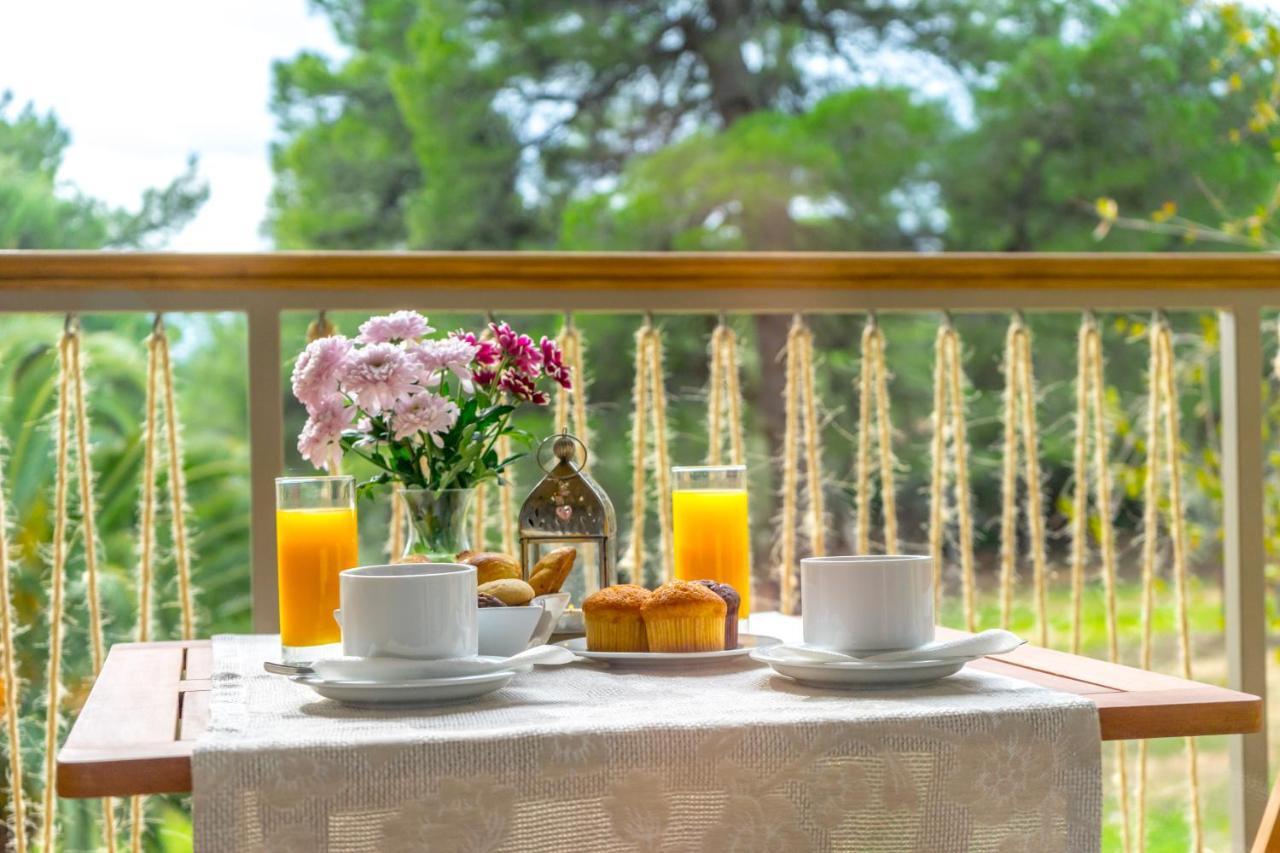 Forest Resort Suites Skiathos Трулос Екстериор снимка